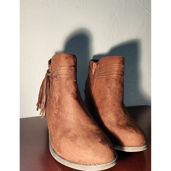 Brown Suede Ankle Boots 9M - Picture 2 of 11